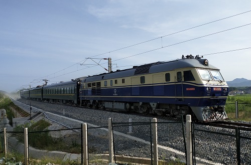 1567392529791109.jpg 湖南蒙華鐵路項(xiàng)目順利完成動(dòng)態(tài)驗(yàn)收 (2).jpg